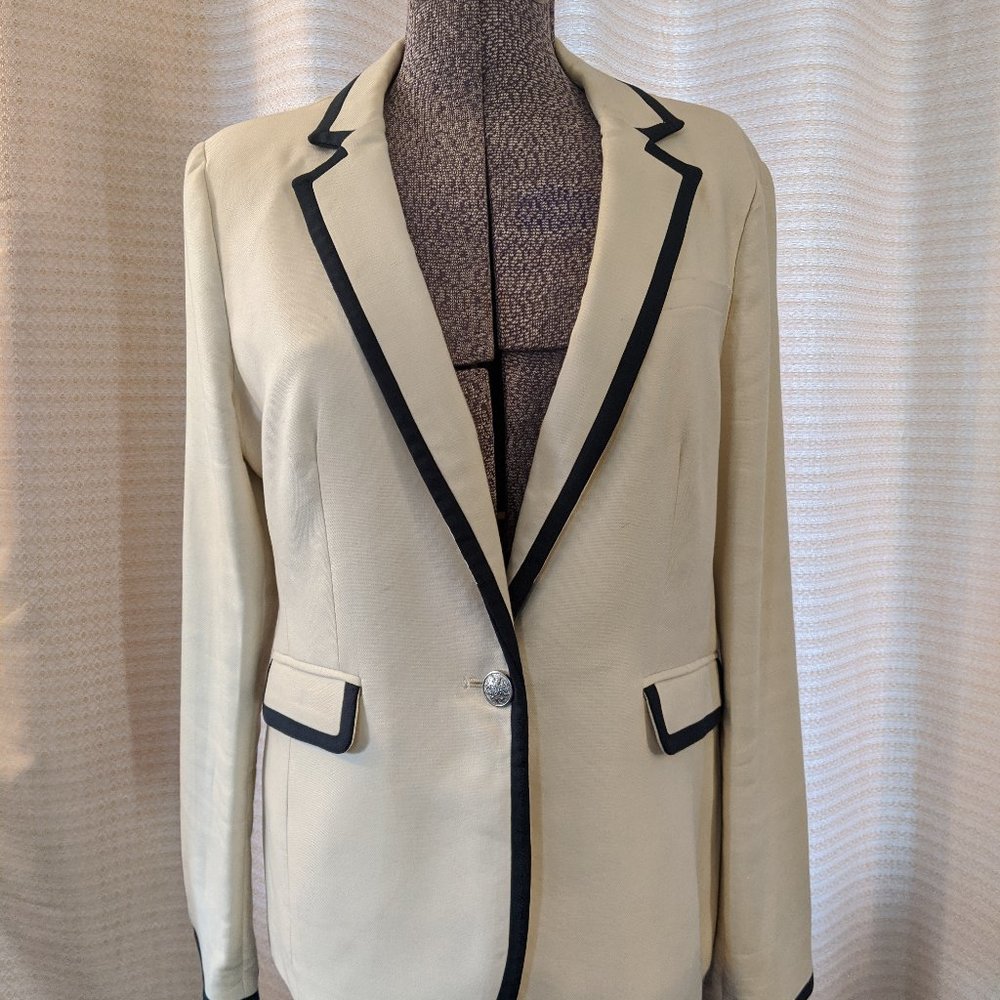 Banana Republic Cream Blazer